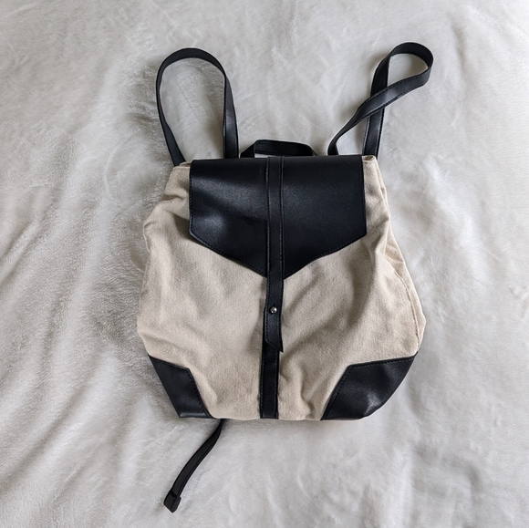 Day trip canvas backpack - Picture 2 of 4